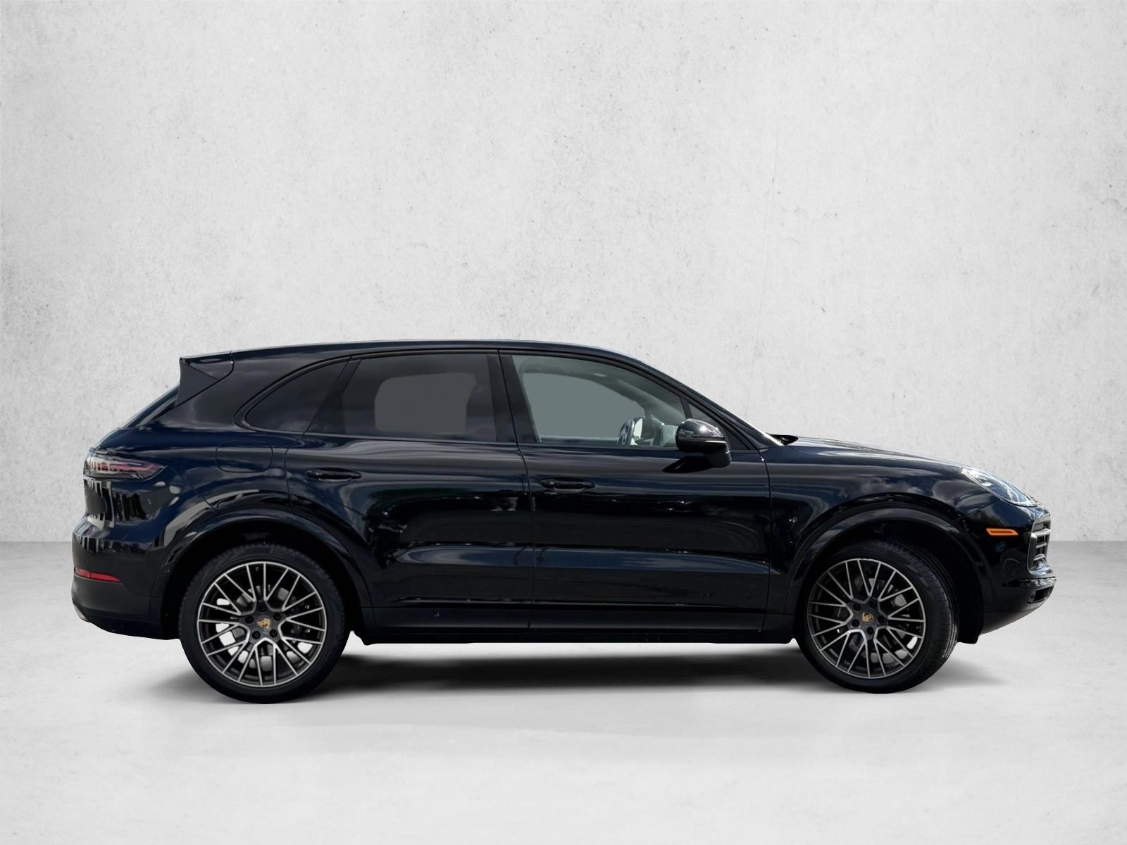 2020 Porsche Cayenne photo 4