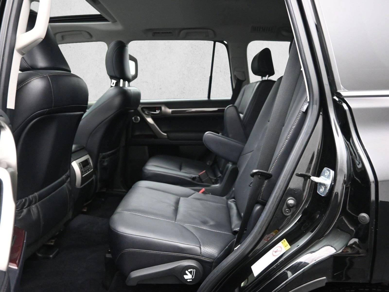 2017 LEXUS GX - Image 21