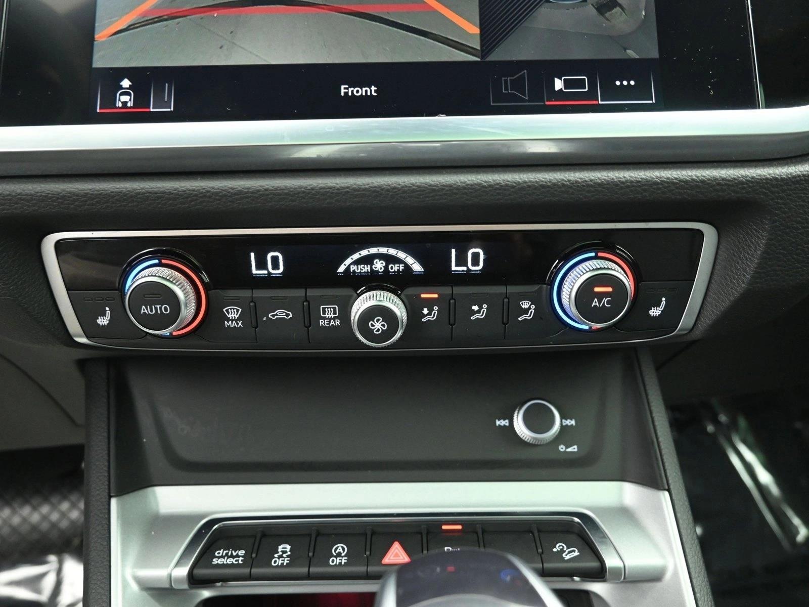 2022 AUDI Q3 - Image 12