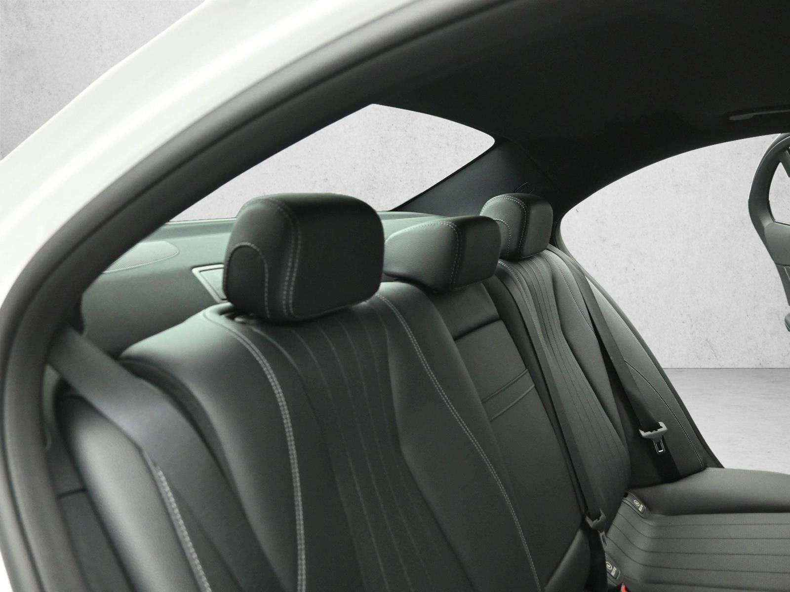 2019 MERCEDES-BENZ E-CLASS - Image 27