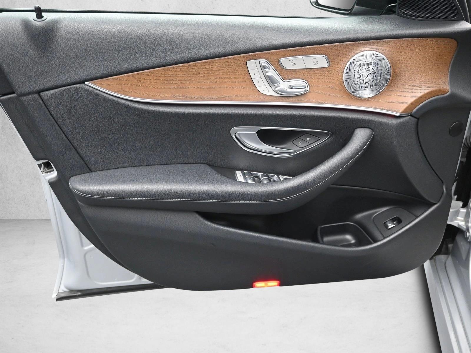 2018 MERCEDES-BENZ E-CLASS - Image 19