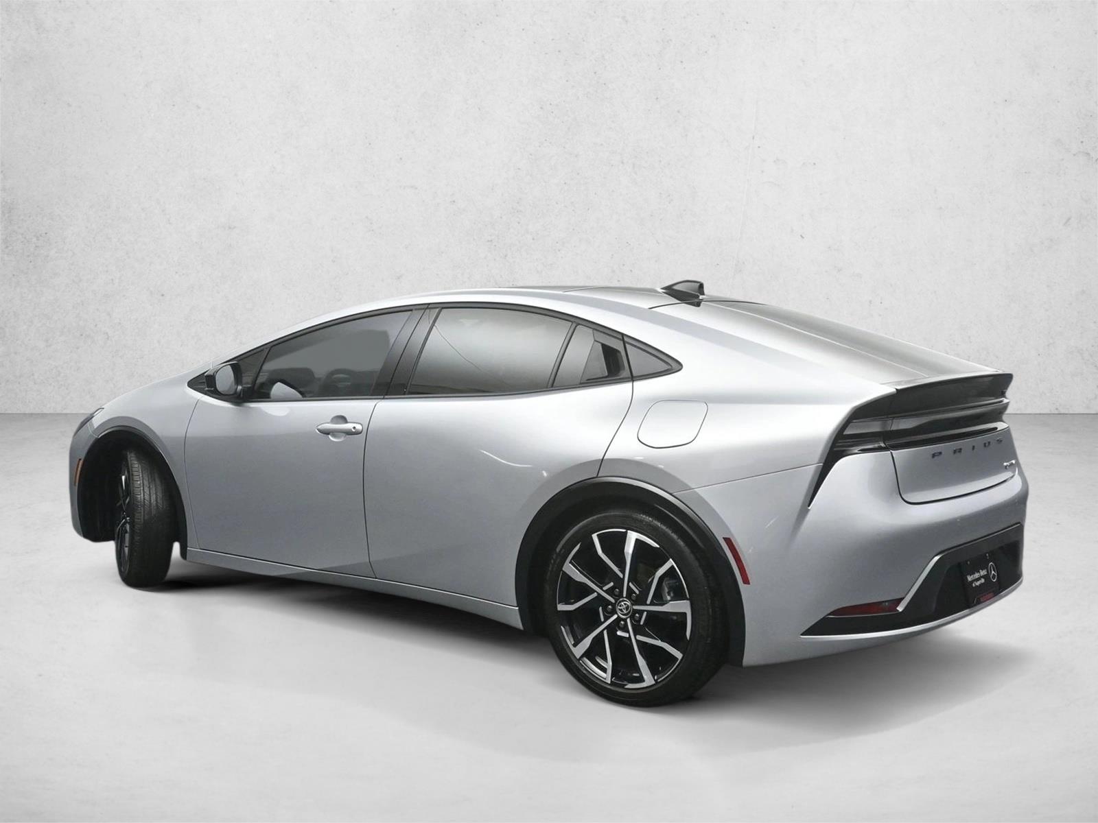 2026 TOYOTA PRIUS PRIME (PHEV) - Image 6