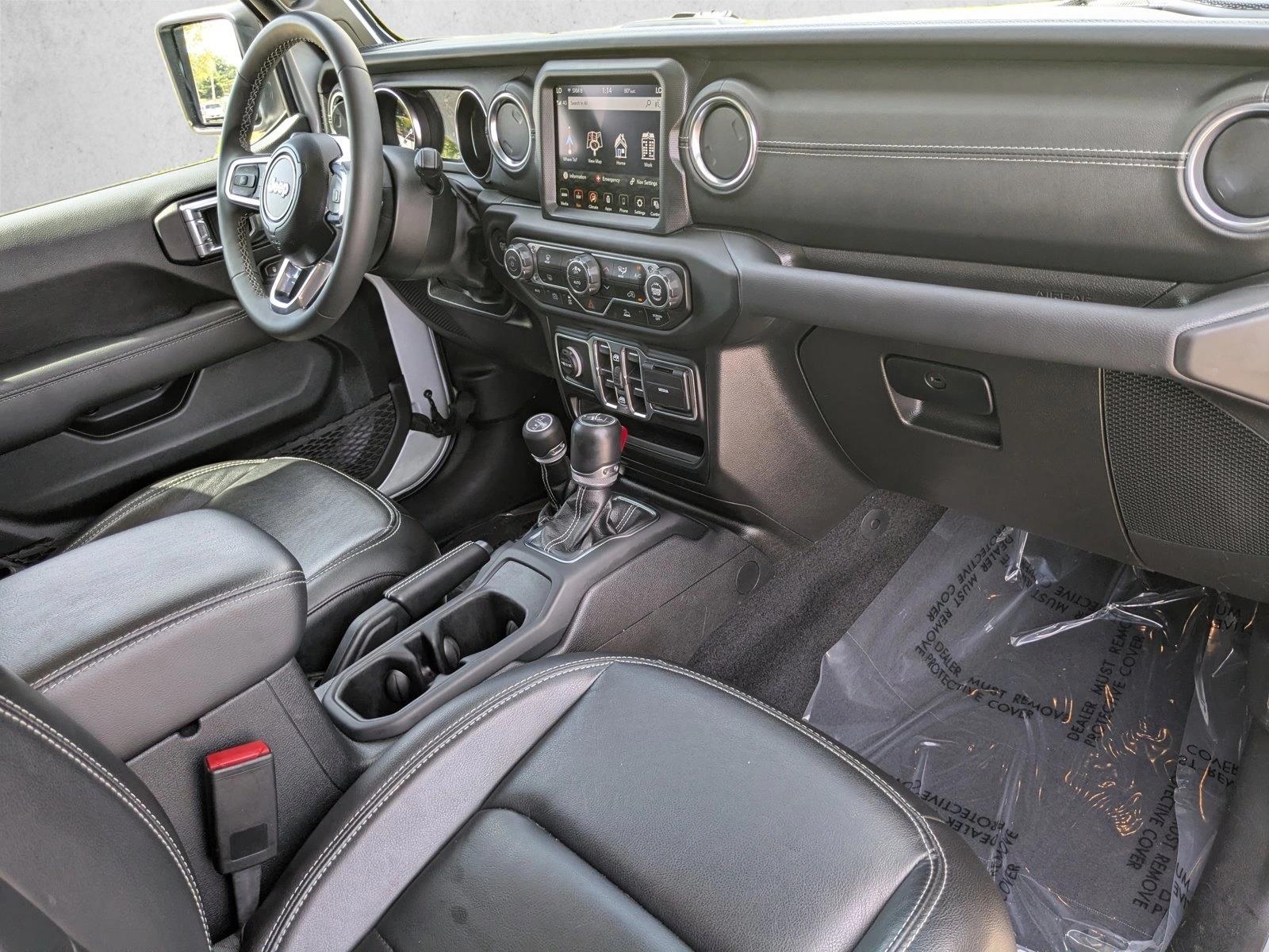 2023 JEEP WRANGLER - Image 24