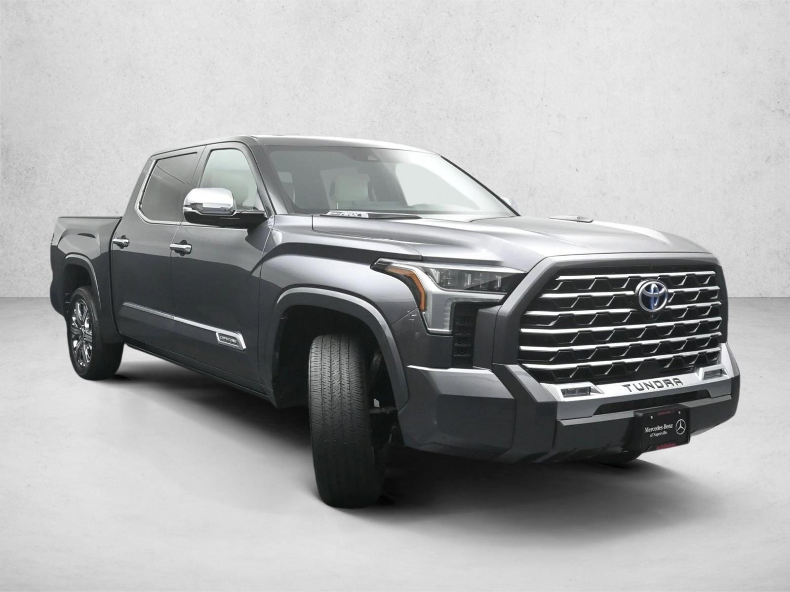 2023 TOYOTA TUNDRA - Image 4