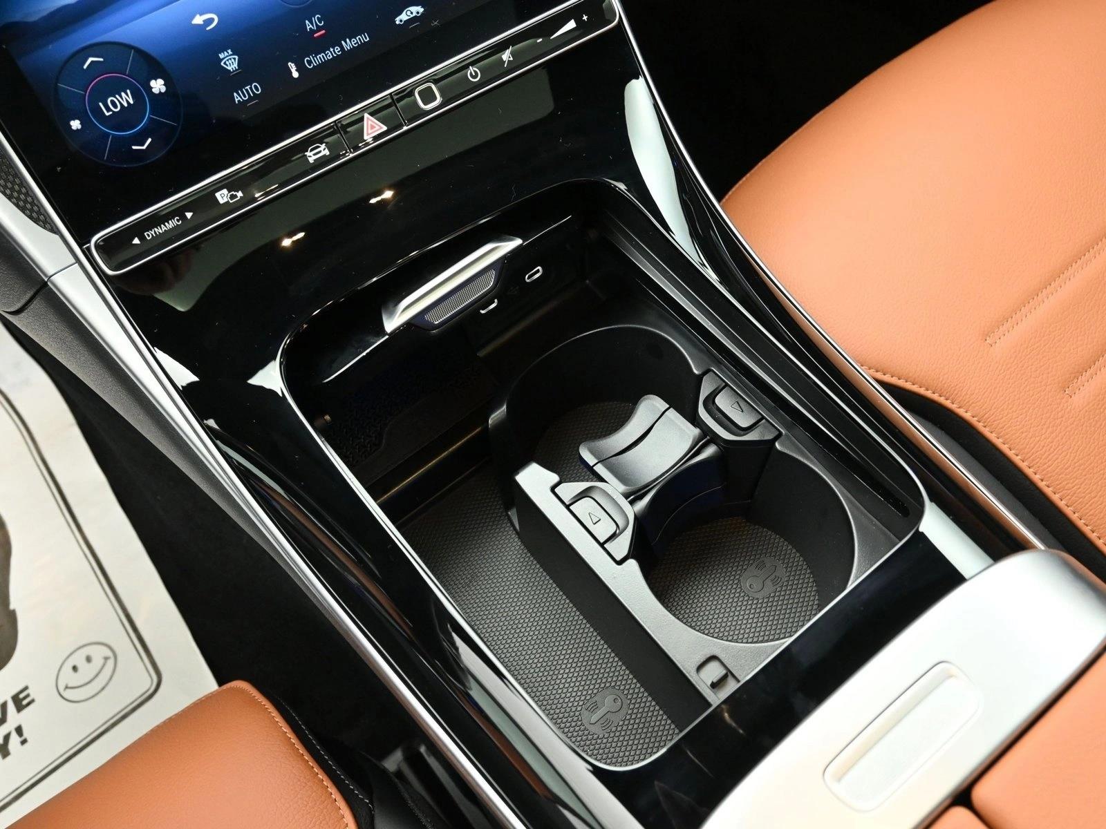 2025 MERCEDES-BENZ C-CLASS - Image 12