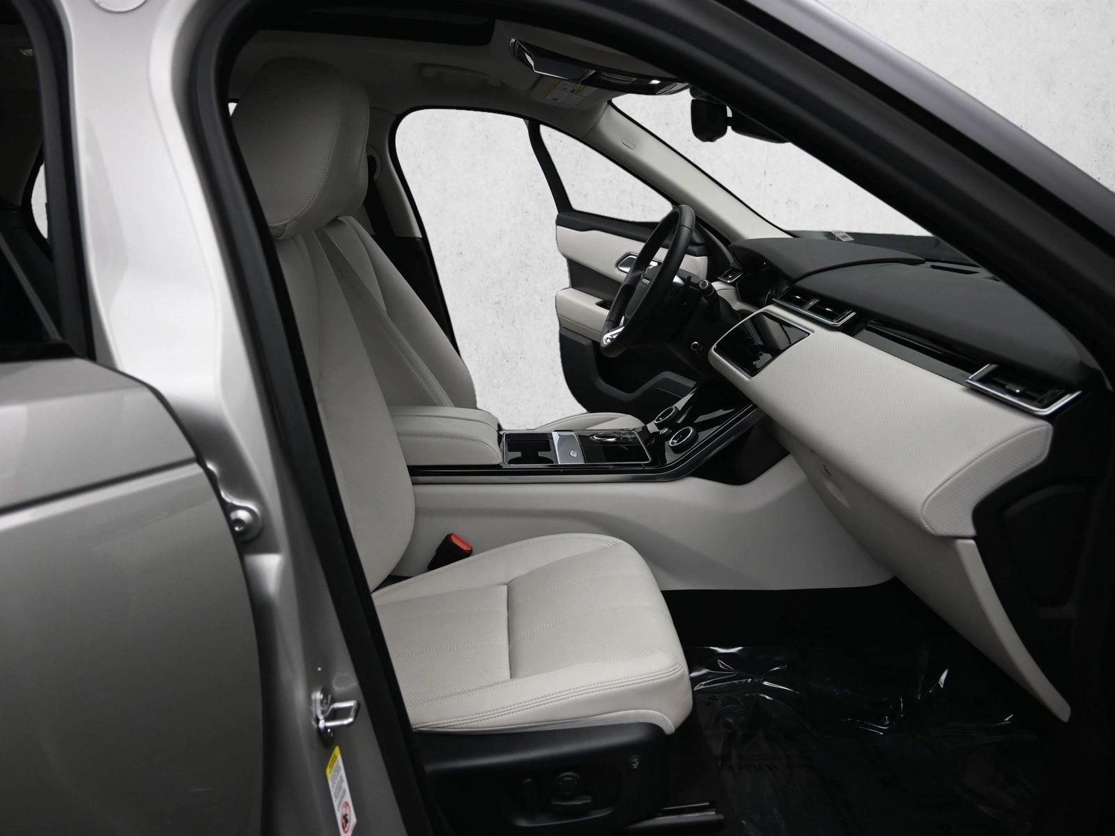 2020 LAND ROVER RANGE ROVER VELAR - Image 30