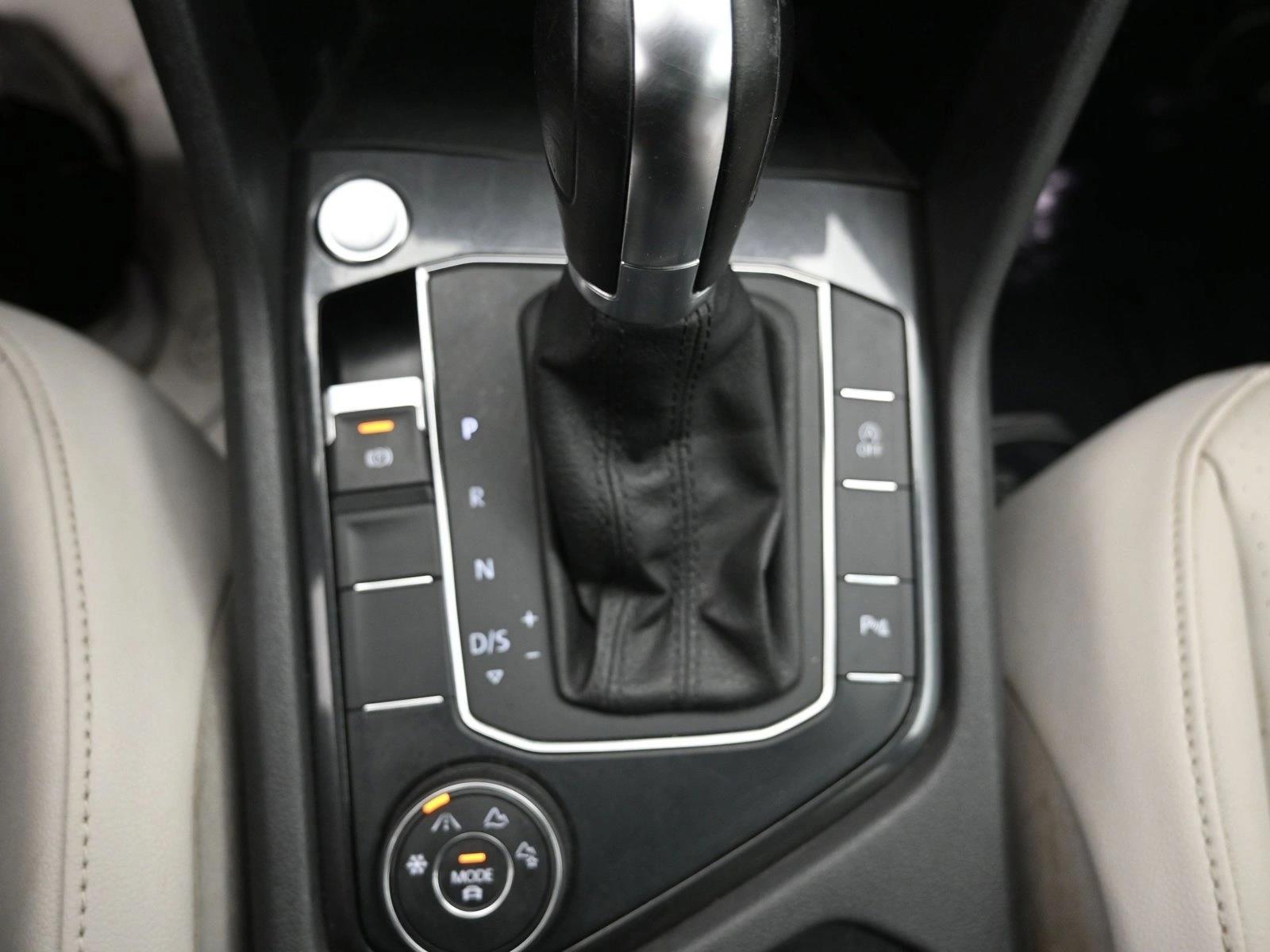 2019 VOLKSWAGEN TIGUAN - Image 18