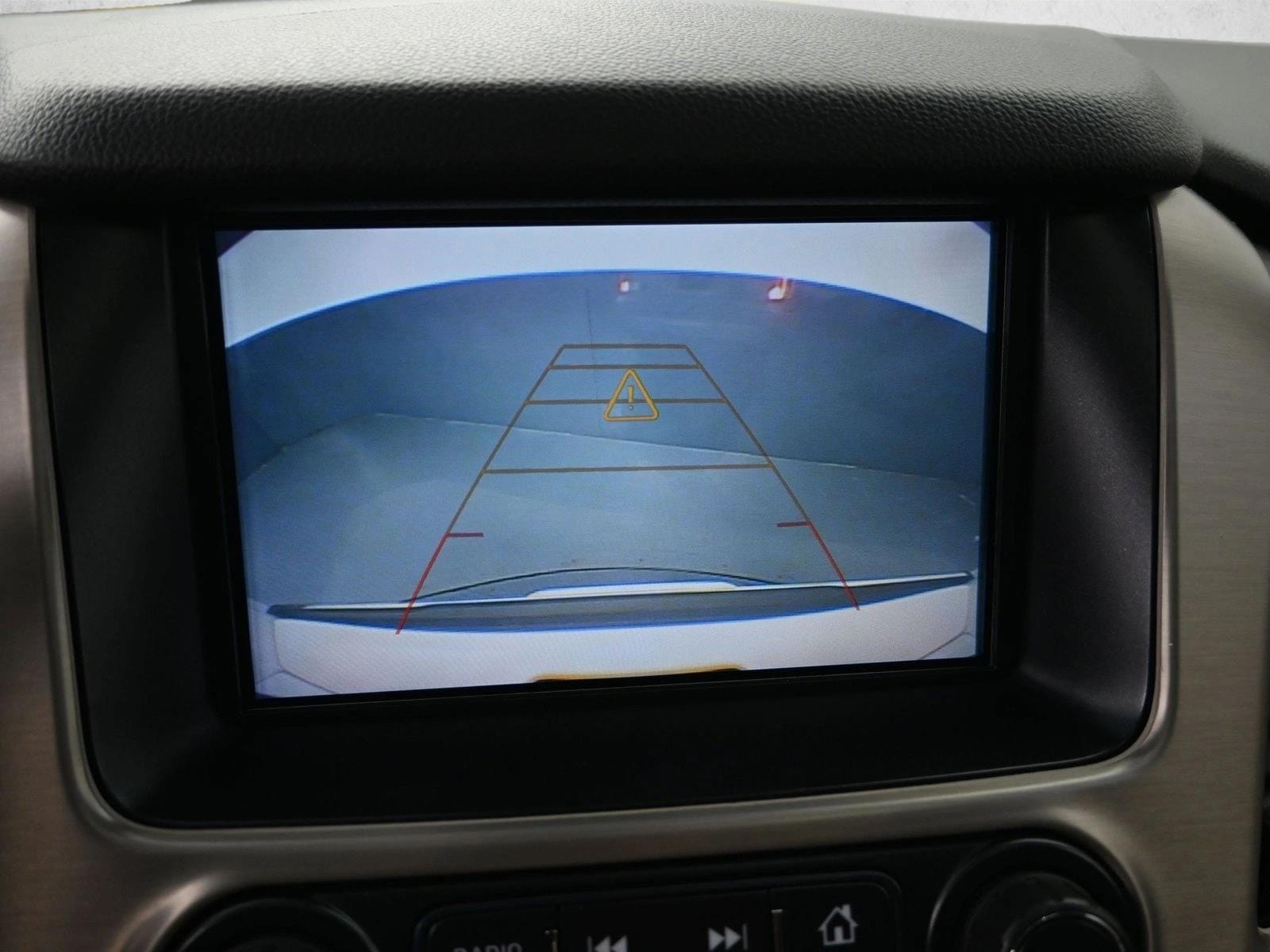 2020 GMC YUKON - Image 9