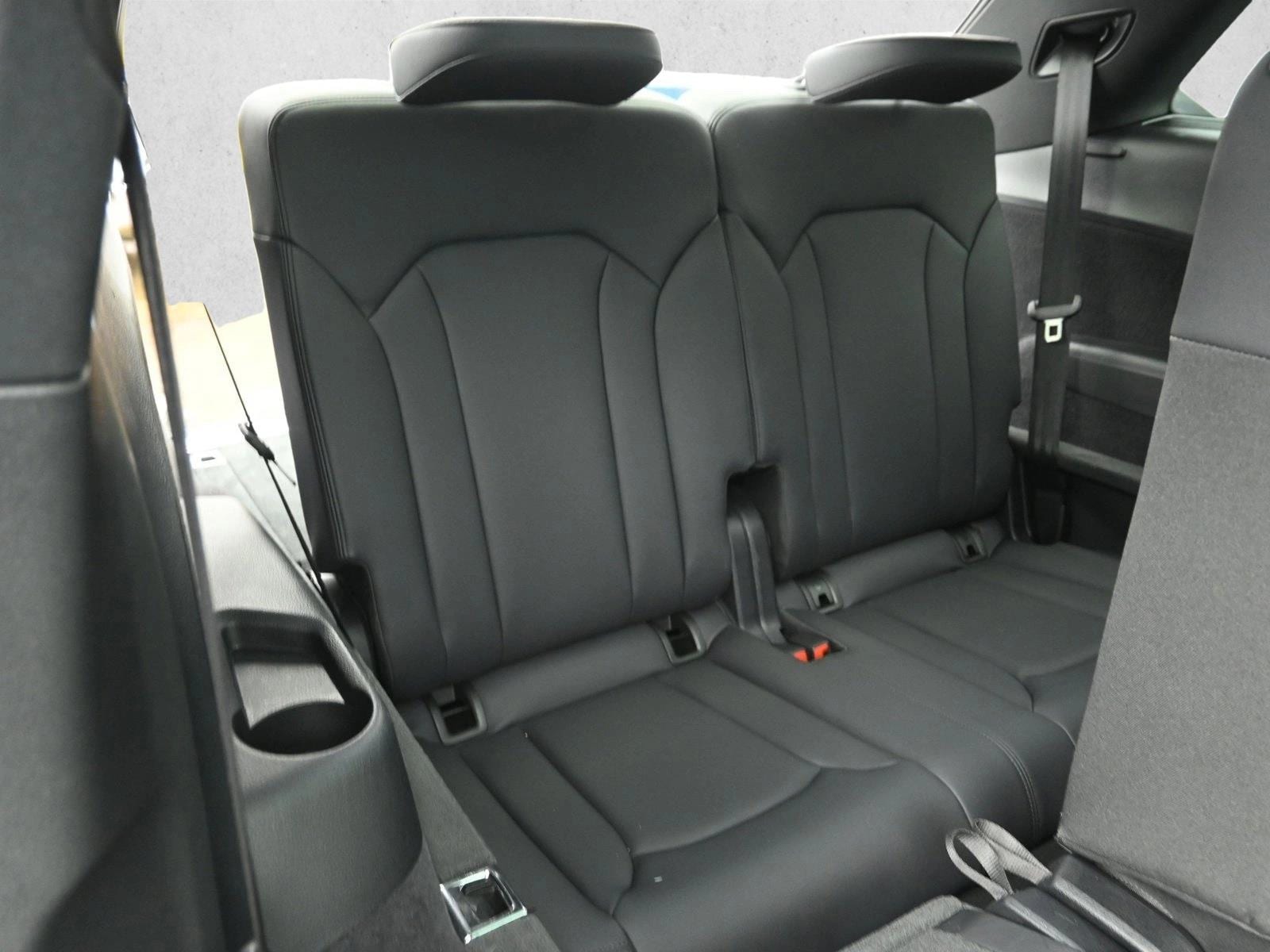 2025 AUDI Q7 - Image 28