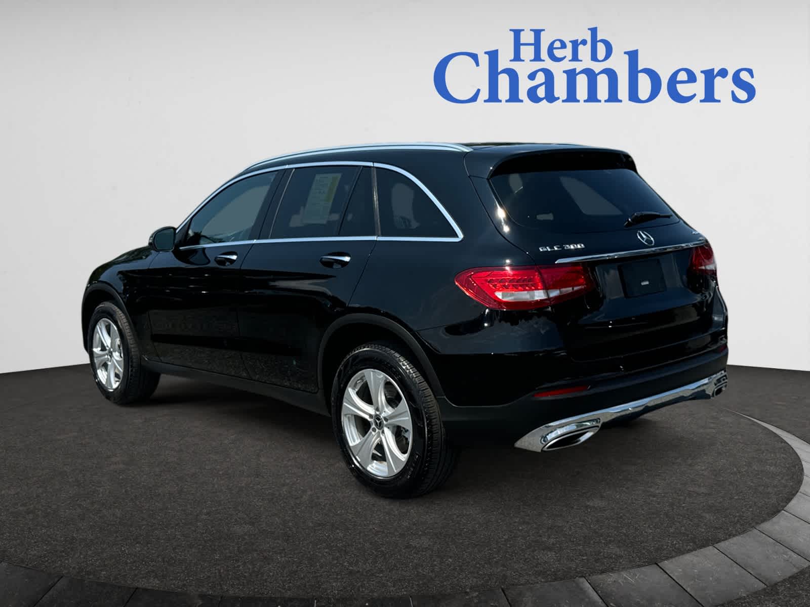 Used 2018 Mercedes-Benz GLC GLC300 with VIN WDC0G4KB2JV038961 for sale in Sudbury, MA