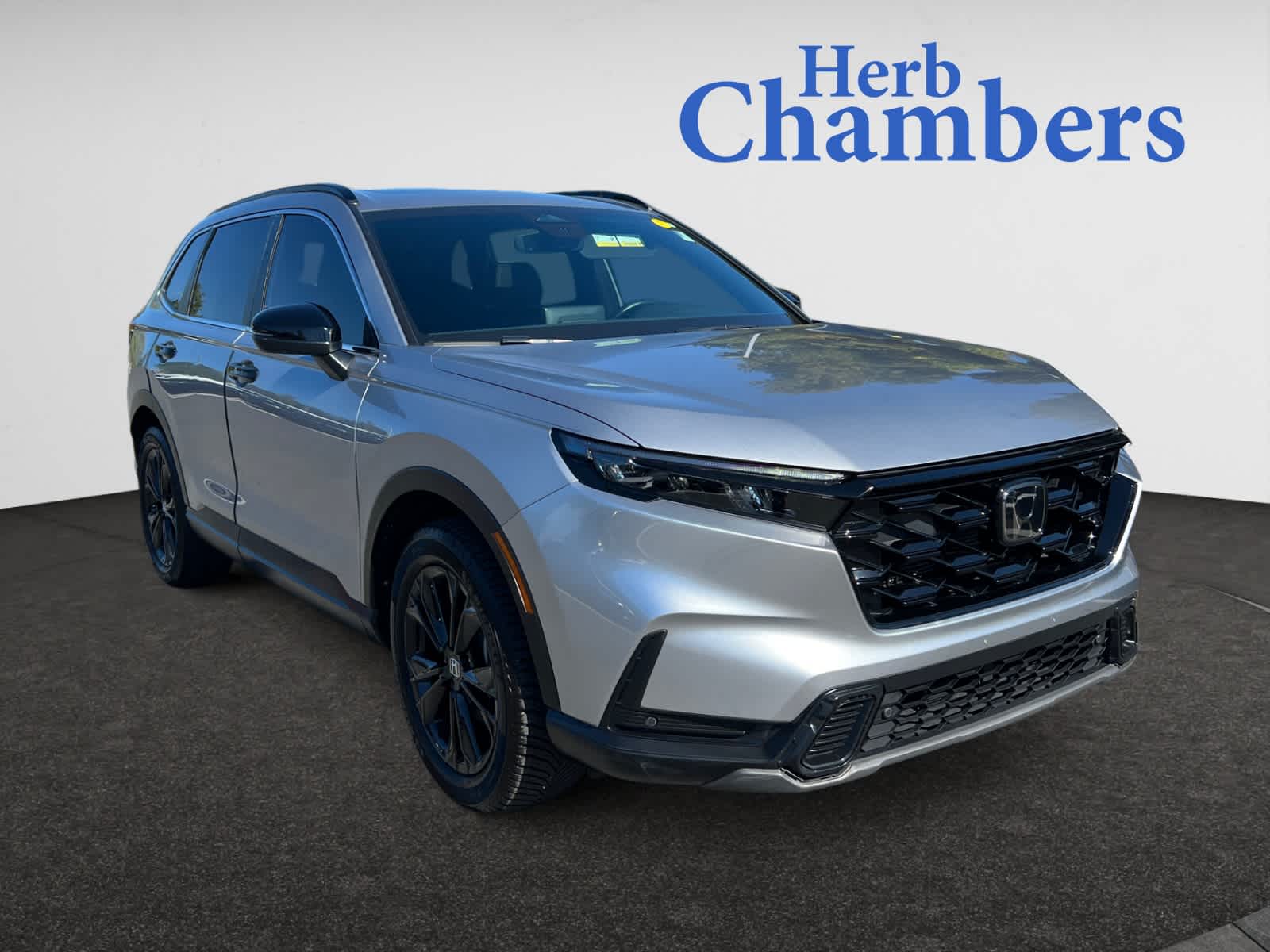 2024 Honda CR-V Sport Touring's photo