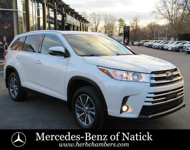 PreOwned 2019 Toyota Highlander XLE V6 SUV in Westborough M70735A