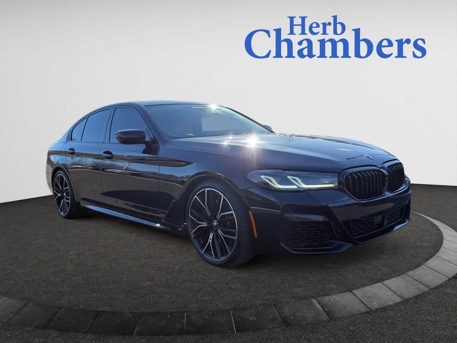 2021 BMW 5 Series xDrive