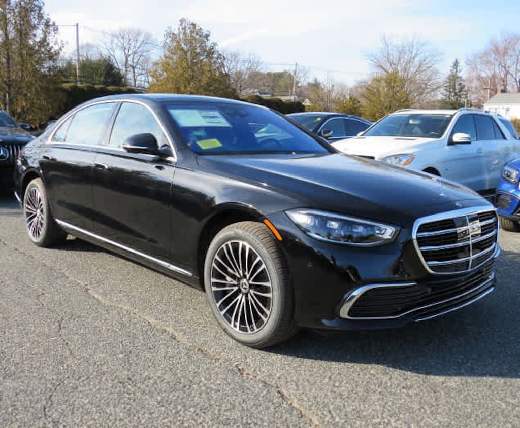 New 2024 MercedesBenz SClass S 580e PlugIn Hybrid 4MATIC in Natick