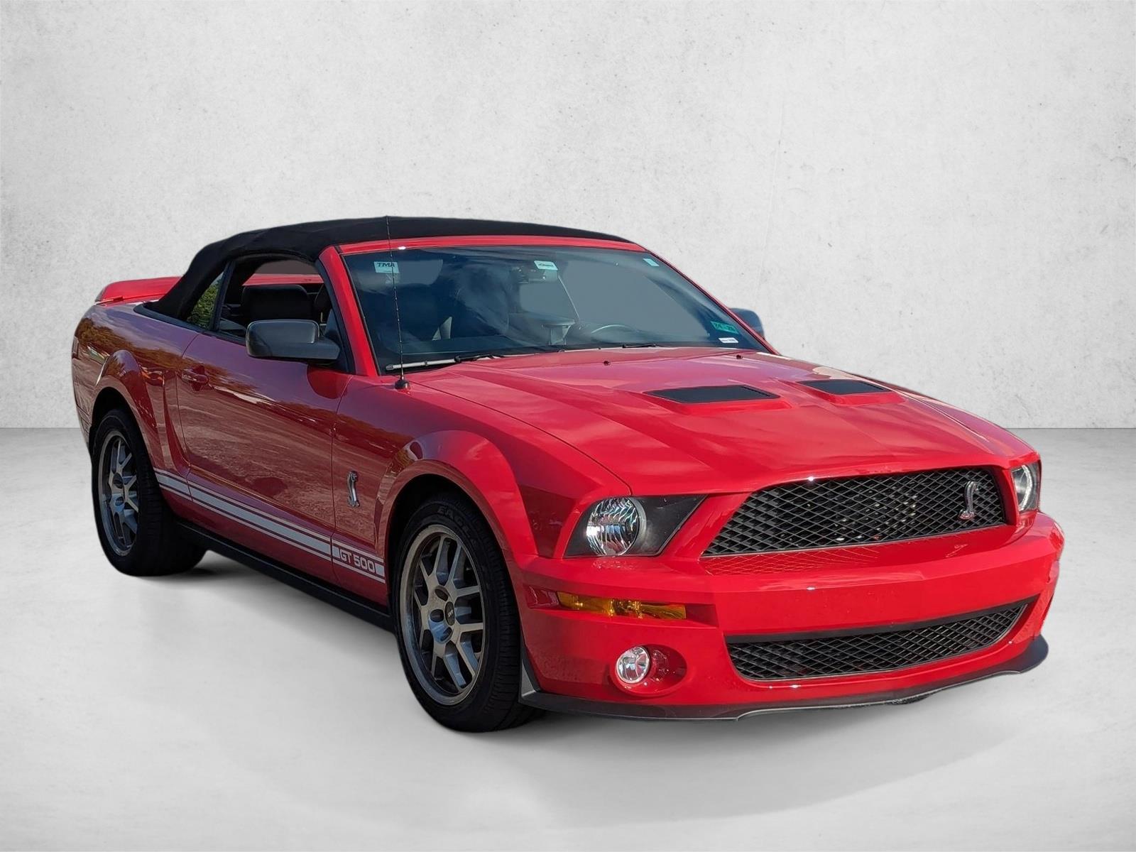 2007 Ford Mustang Base Convertible photo 3