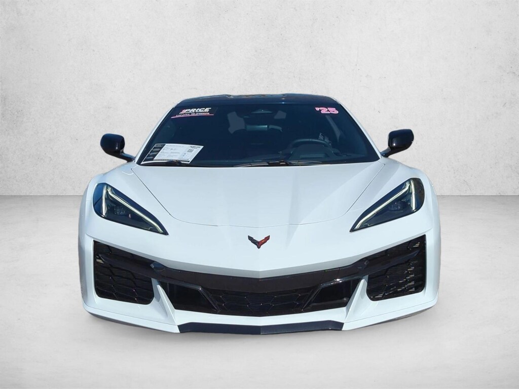 Used 2025 Chevrolet Corvette Z06 w/1LZ Coupe