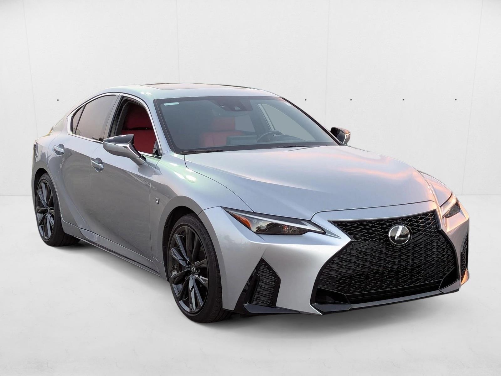 2021 Lexus IS 350 F SPORT photo 3