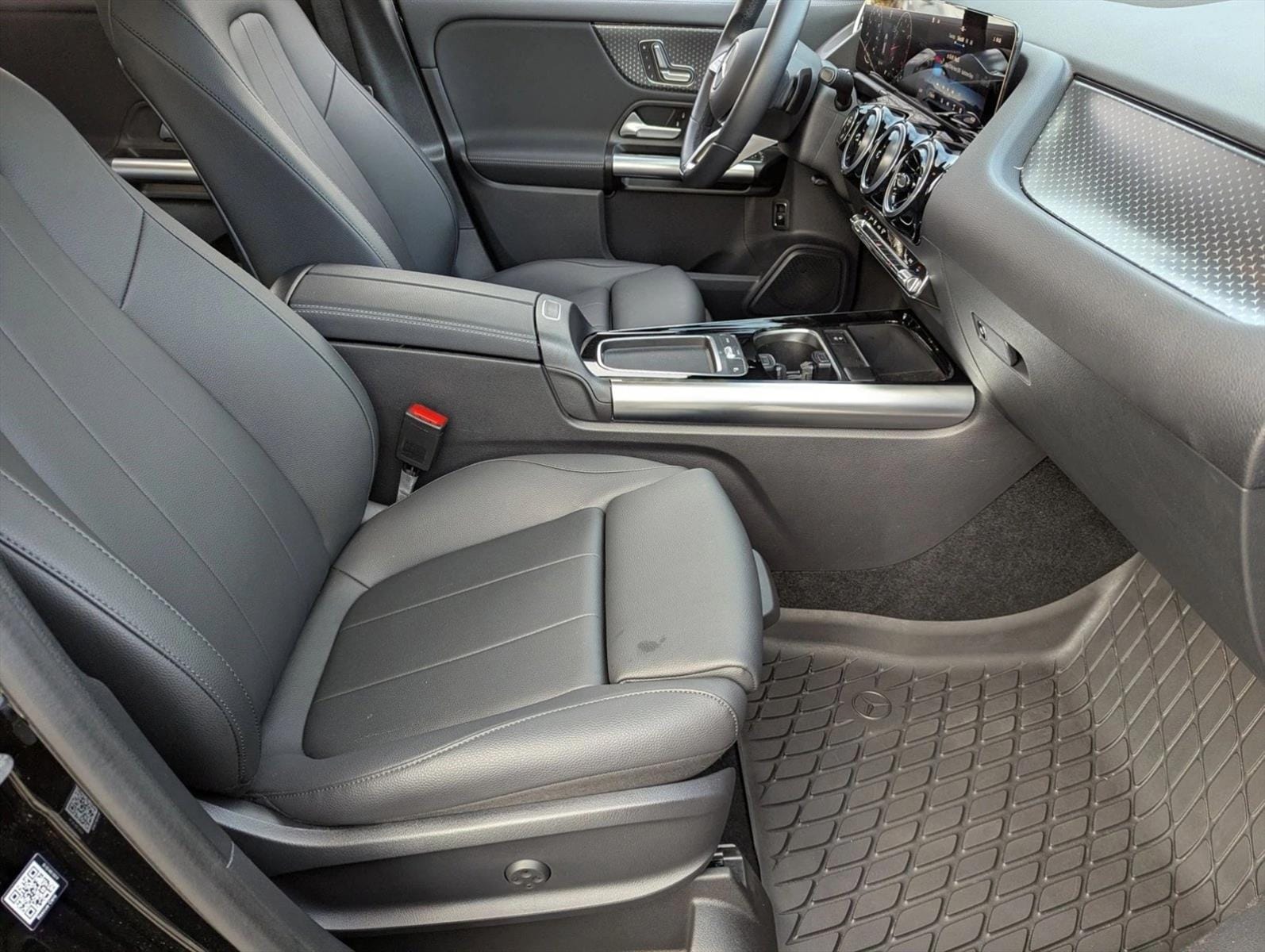 2025 Mercedes-Benz GLA GLA250 - Photo 20