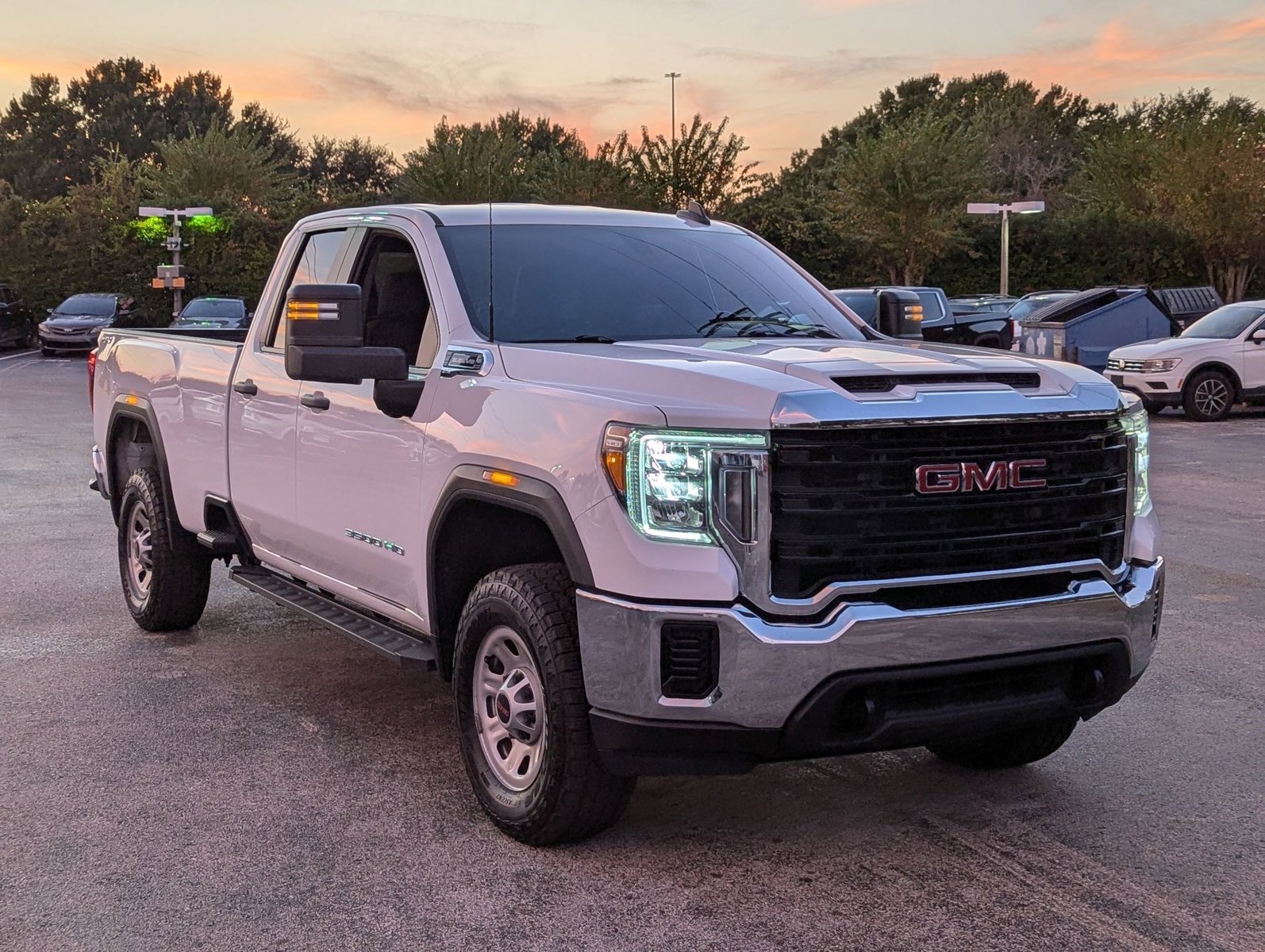 2022 Gmc Sierra Pro photo 3