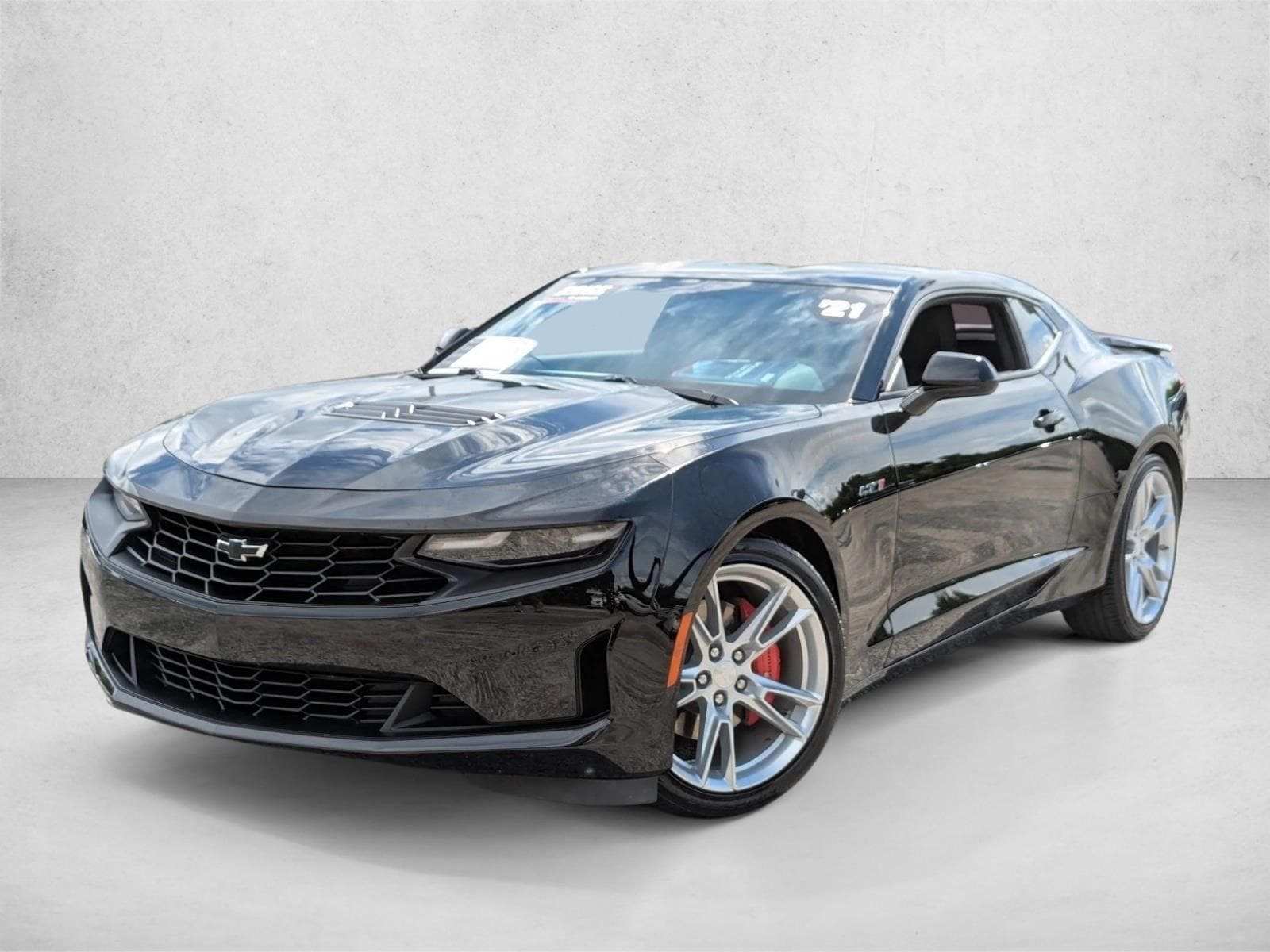 2021 Chevrolet Camaro LT1's photo