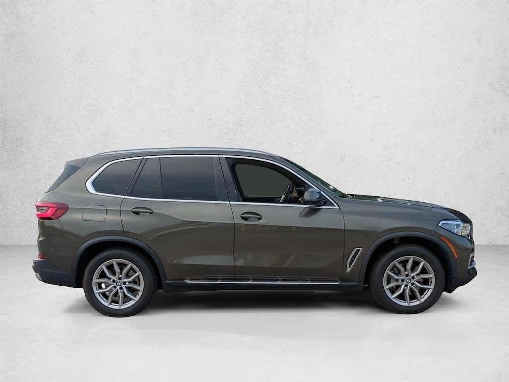 Used 2022 BMW X5 sDrive40i SUV
