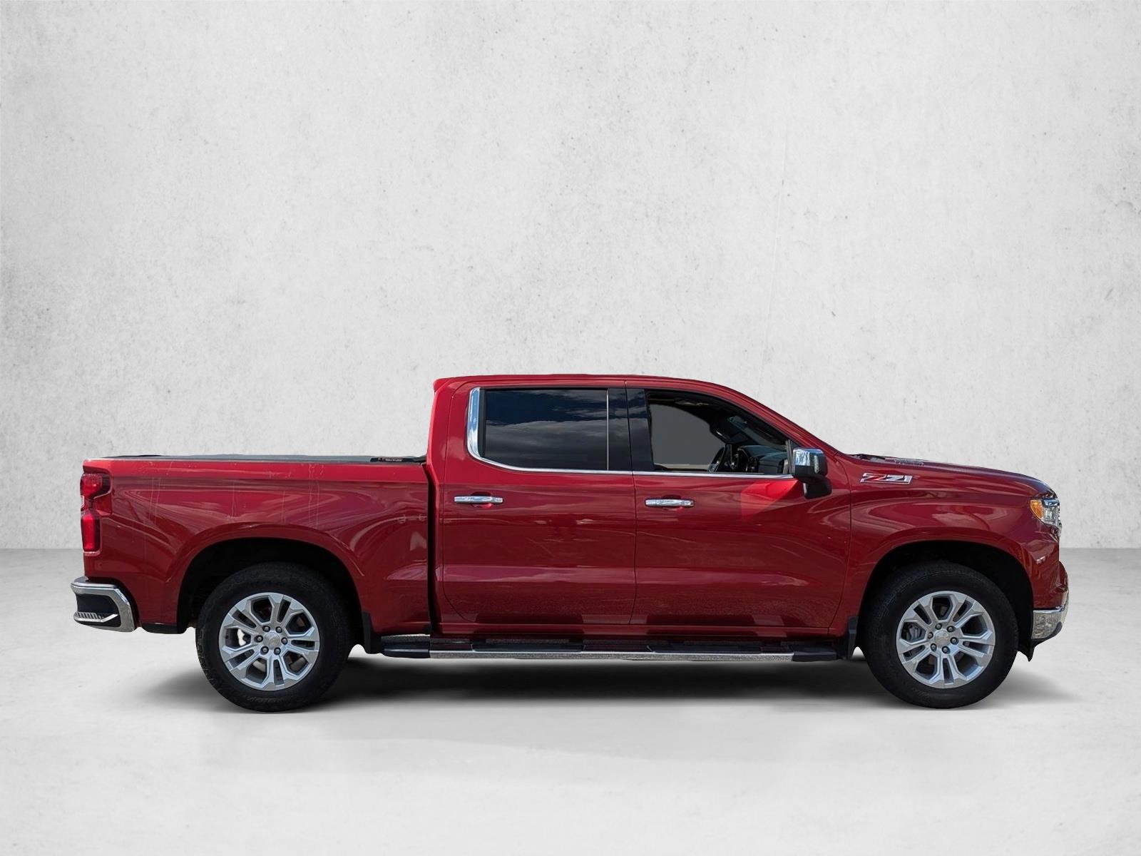 2023 Chevrolet Silverado 1500 LTZ photo 4
