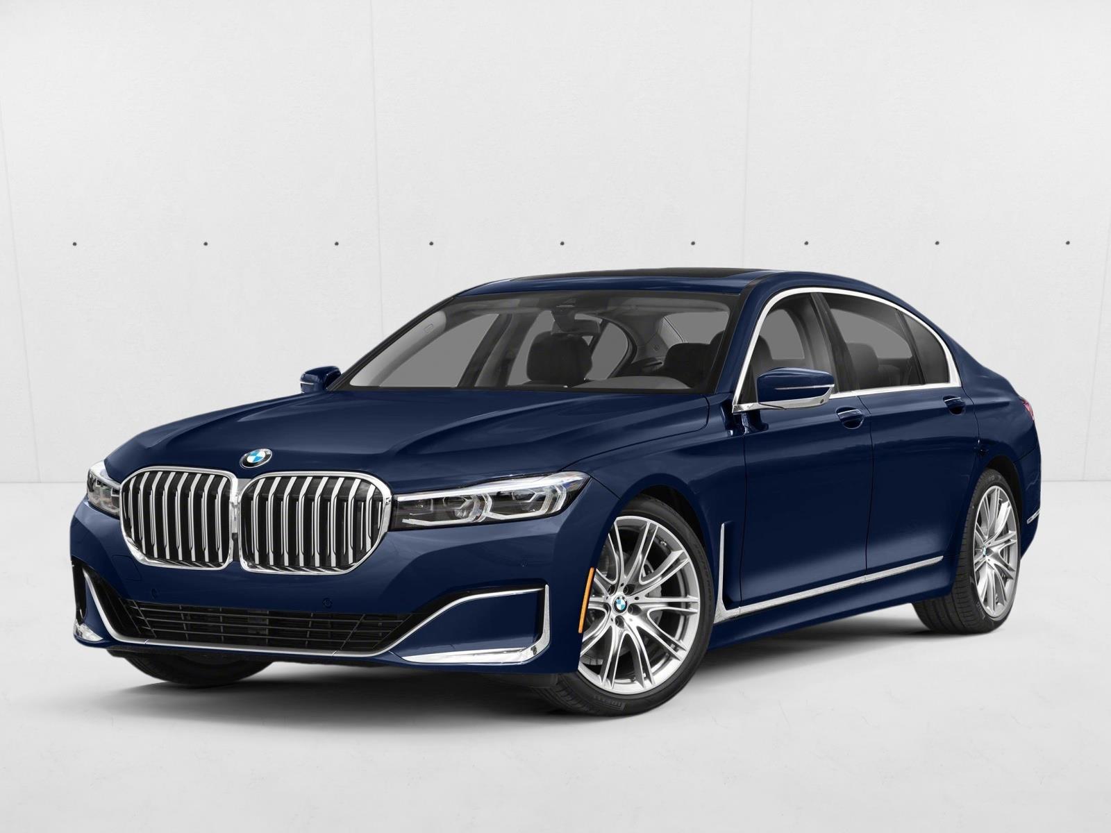 2022 BMW 7 Series 740i's photo