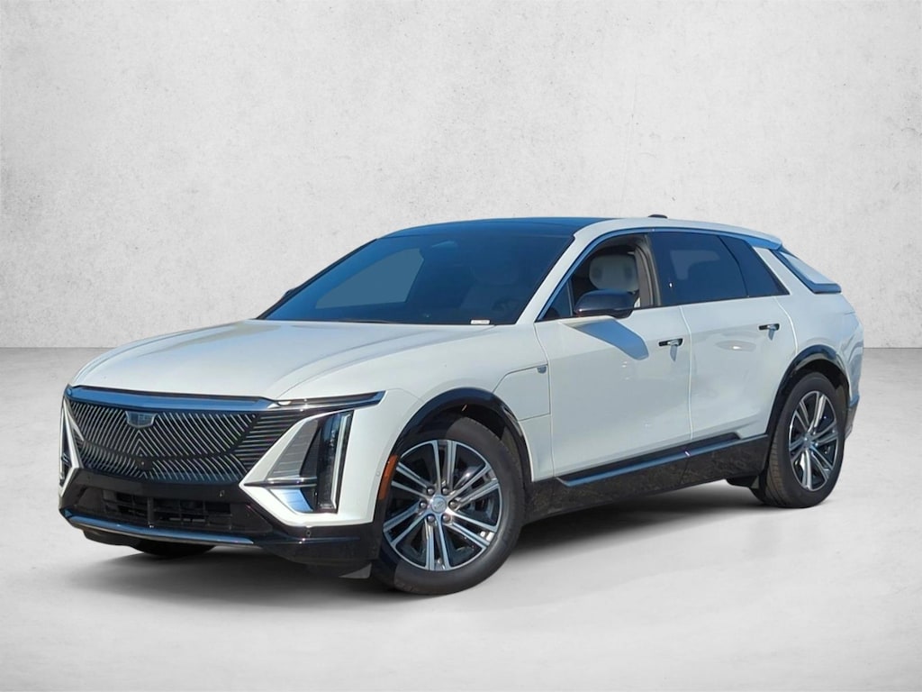 Used 2024 CADILLAC Lyriq Luxury SUV