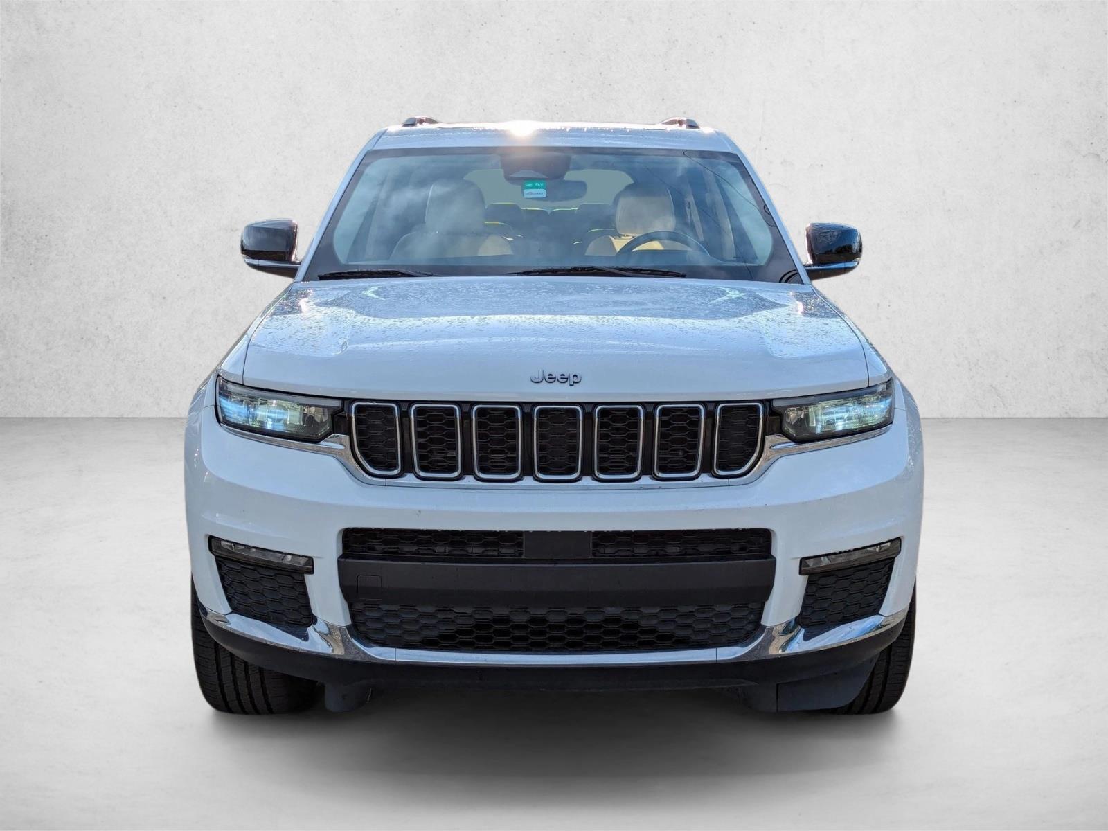 2021 Jeep Grand Cherokee Limited photo 2