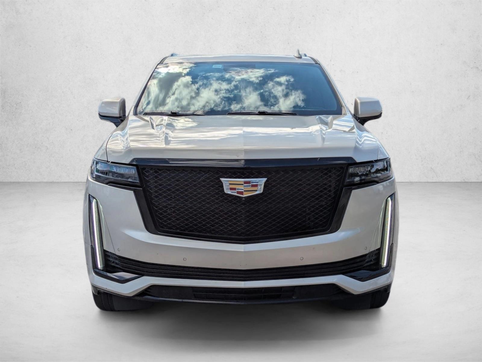 2021 Cadillac Escalade Sport photo 2