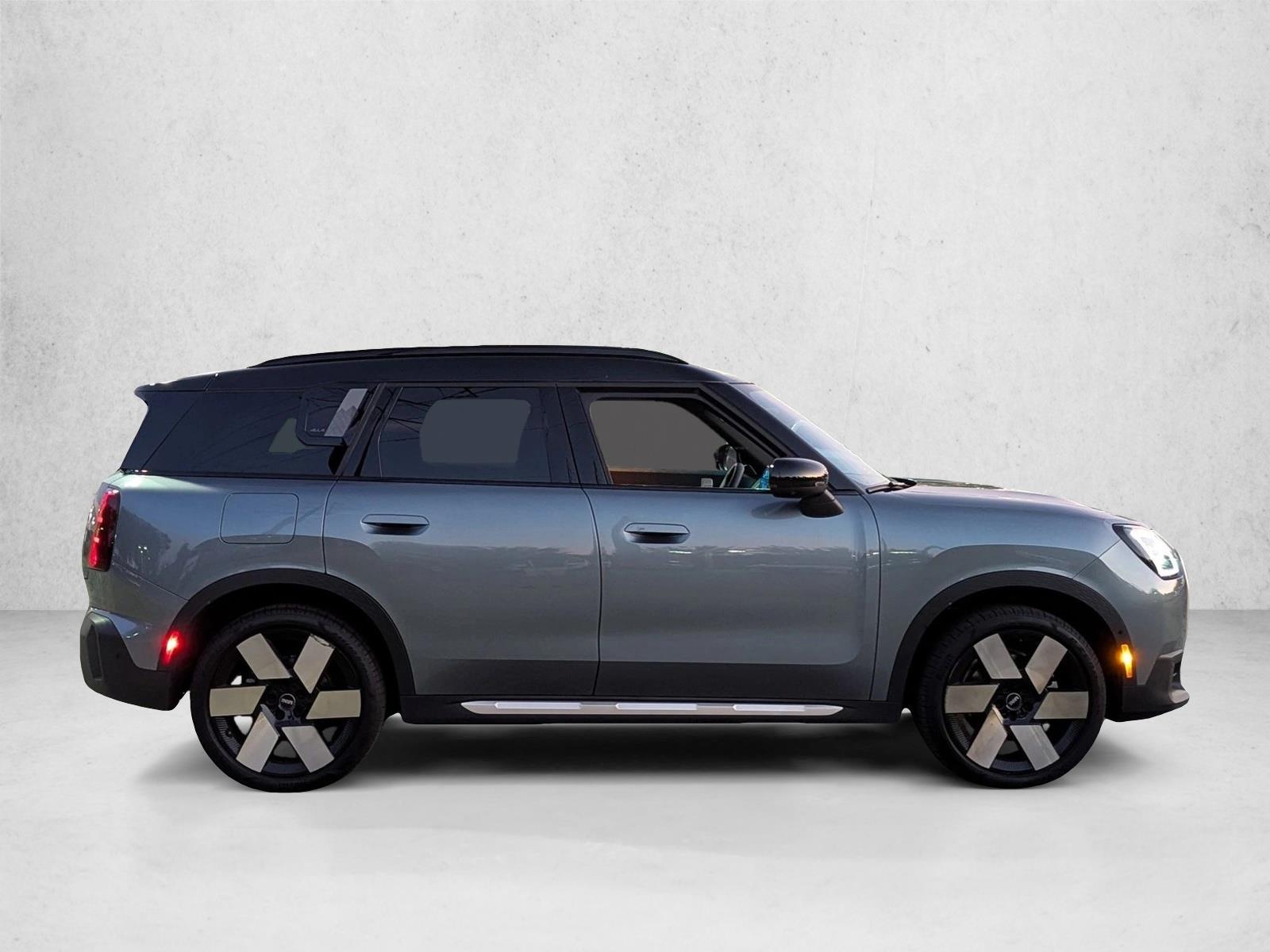 2025 Mini Countryman S ALL4 photo 4