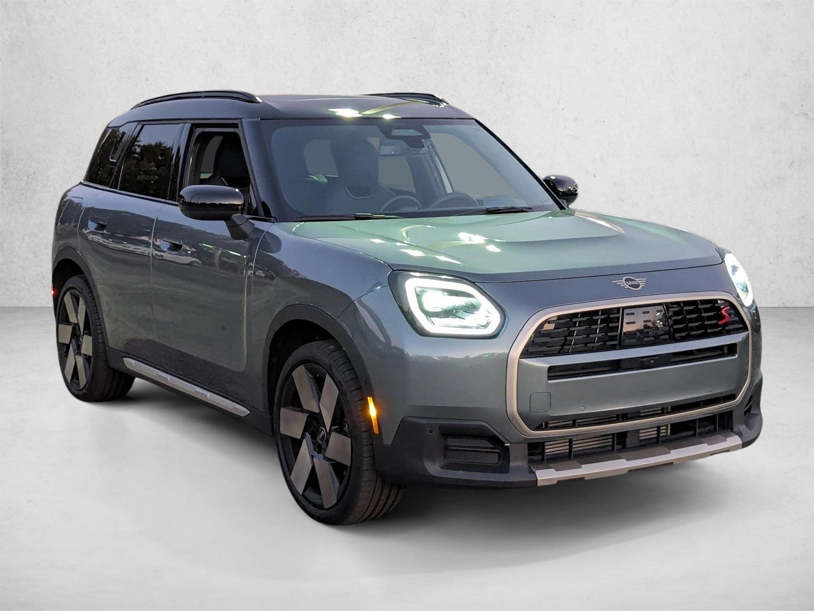 2025 Mini Countryman S ALL4 photo 3