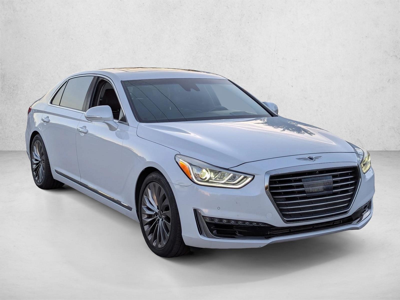 2018 Genesis G90 3.3T Premium AWD photo 3