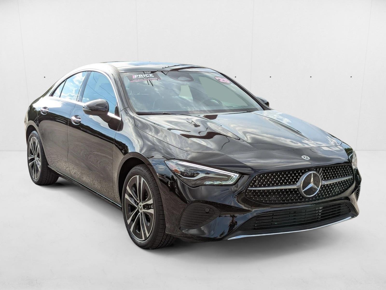 2025 Mercedes Benz CLA 250 4MATIC photo 3