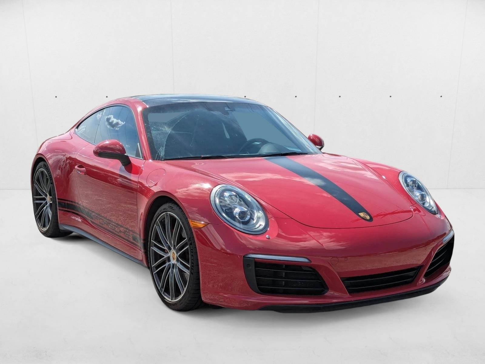 2017 Porsche 911 4S Coupe photo 3