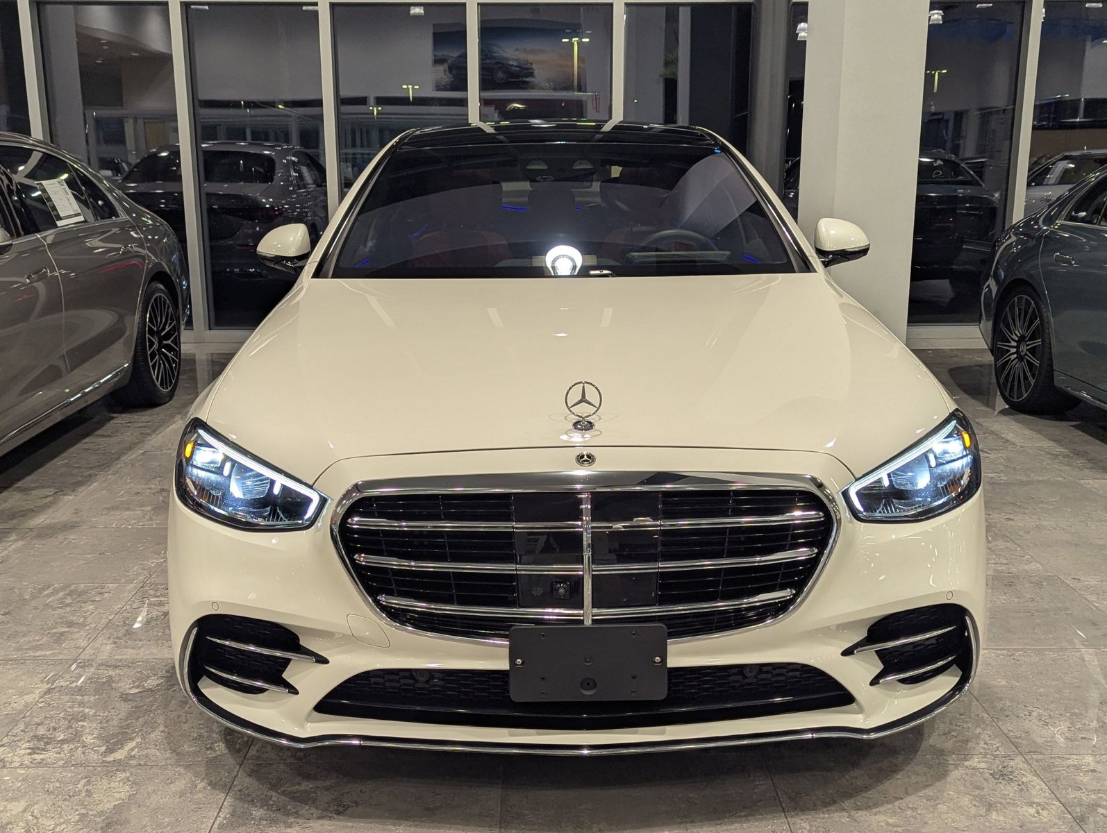 2022 Mercedes Benz S 450 500 4MATIC photo 2