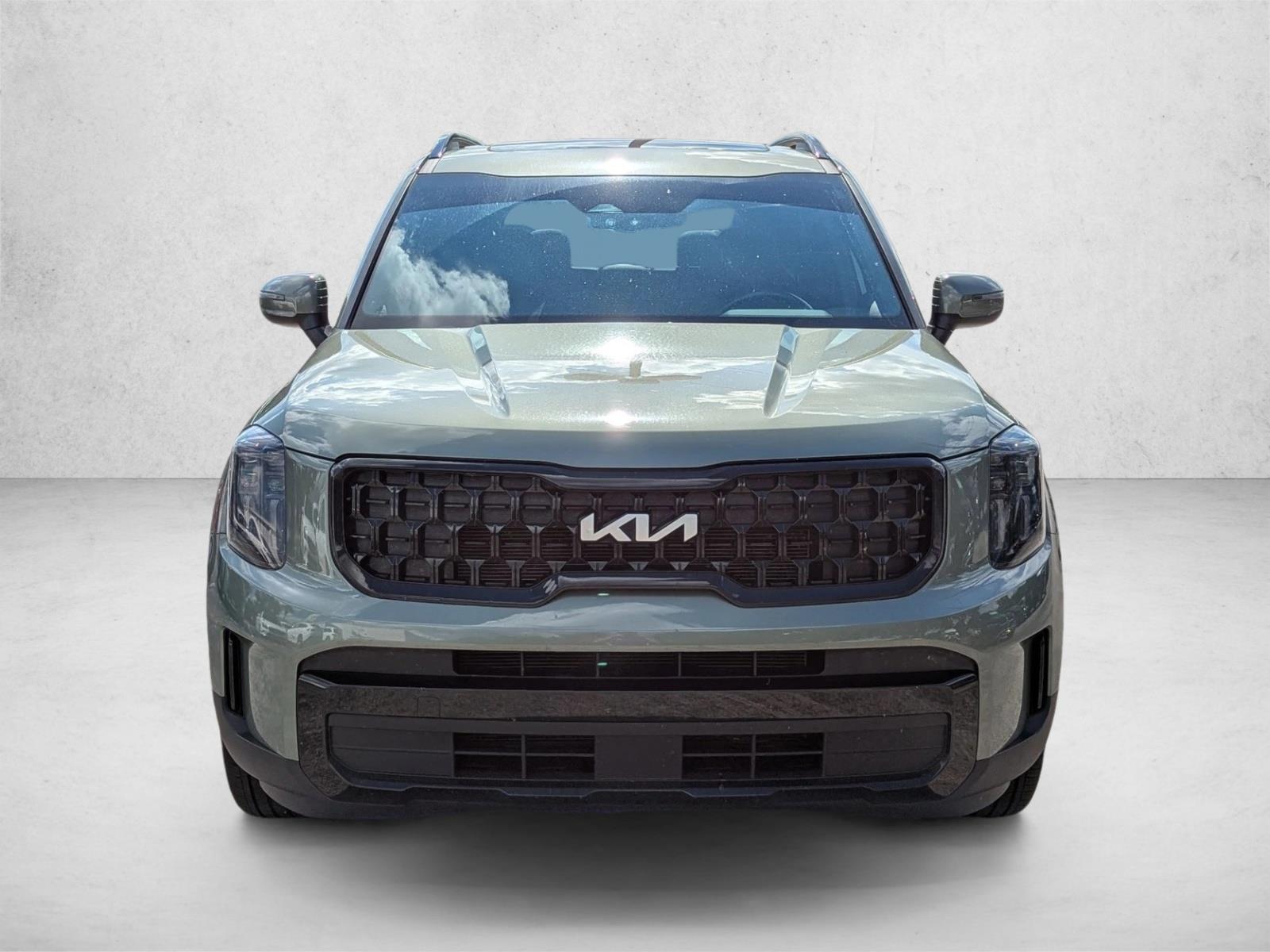 2024 Kia Telluride EX X-Line photo 2
