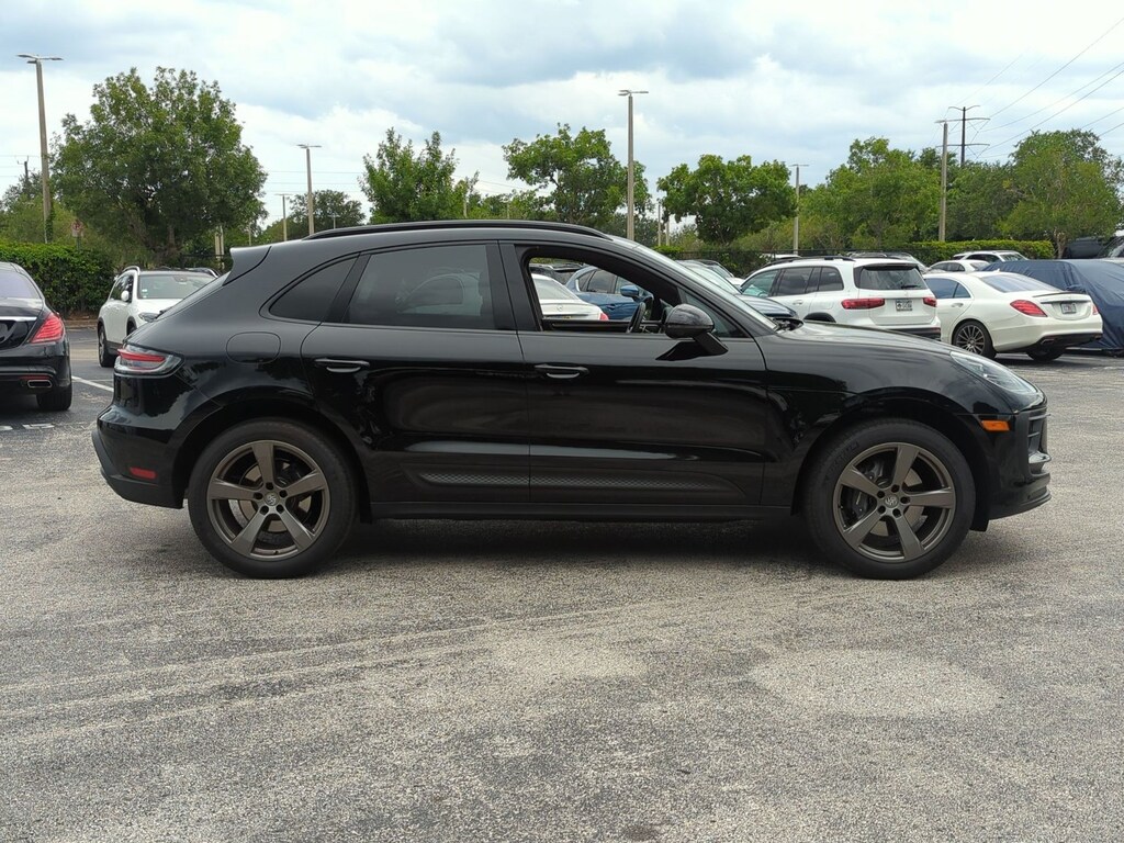 Used 2025 Porsche Macan SUV