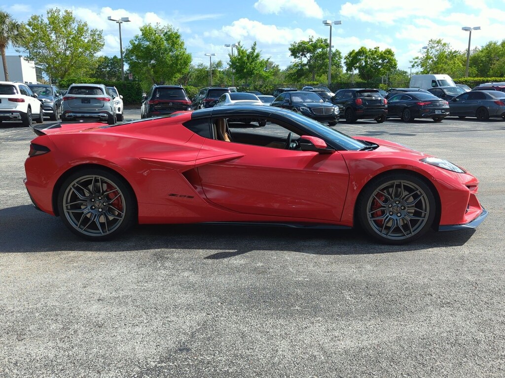Used 2024 Chevrolet Corvette Z06 w/2LZ Coupe