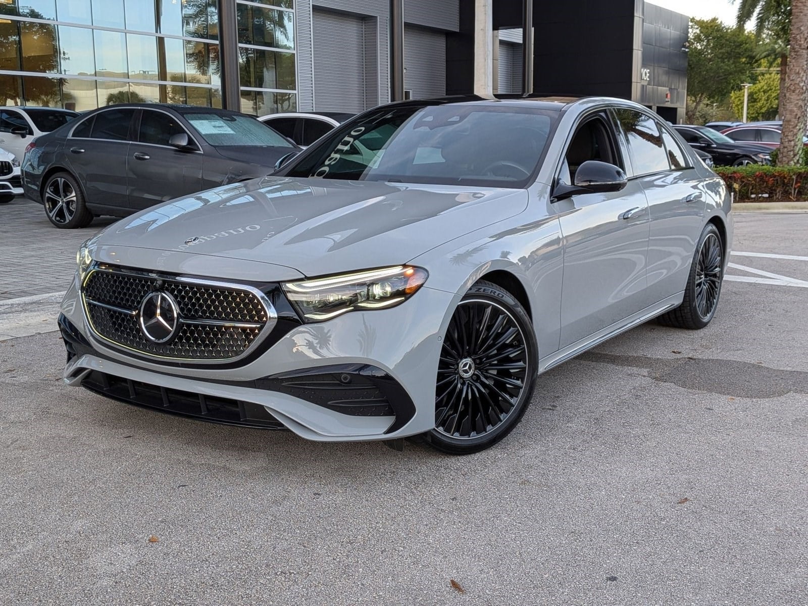 2025 Mercedes-Benz E-Class E350's photo