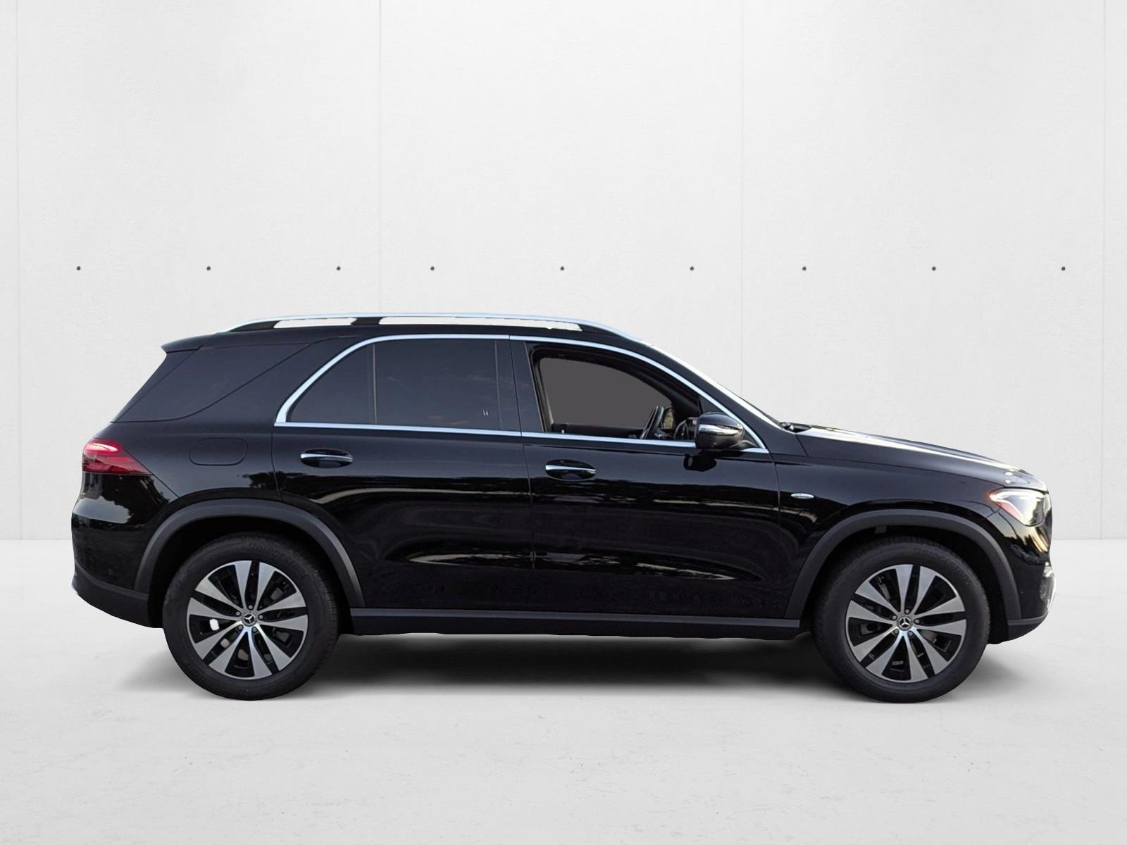 2025 Mercedes Benz GLE 450e 4MATIC photo 4