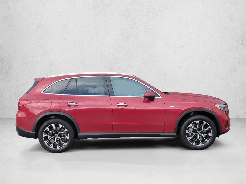 Used 2025 Mercedes-Benz GLC 4MATIC SUV
