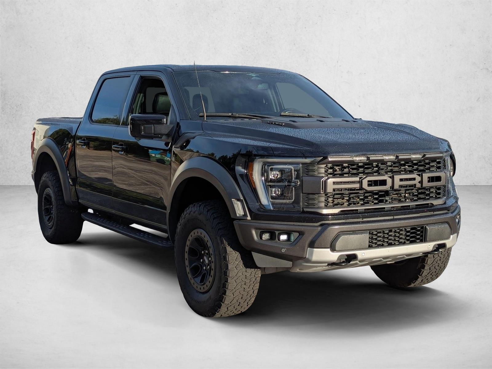 2023 Ford F-150 Raptor photo 3