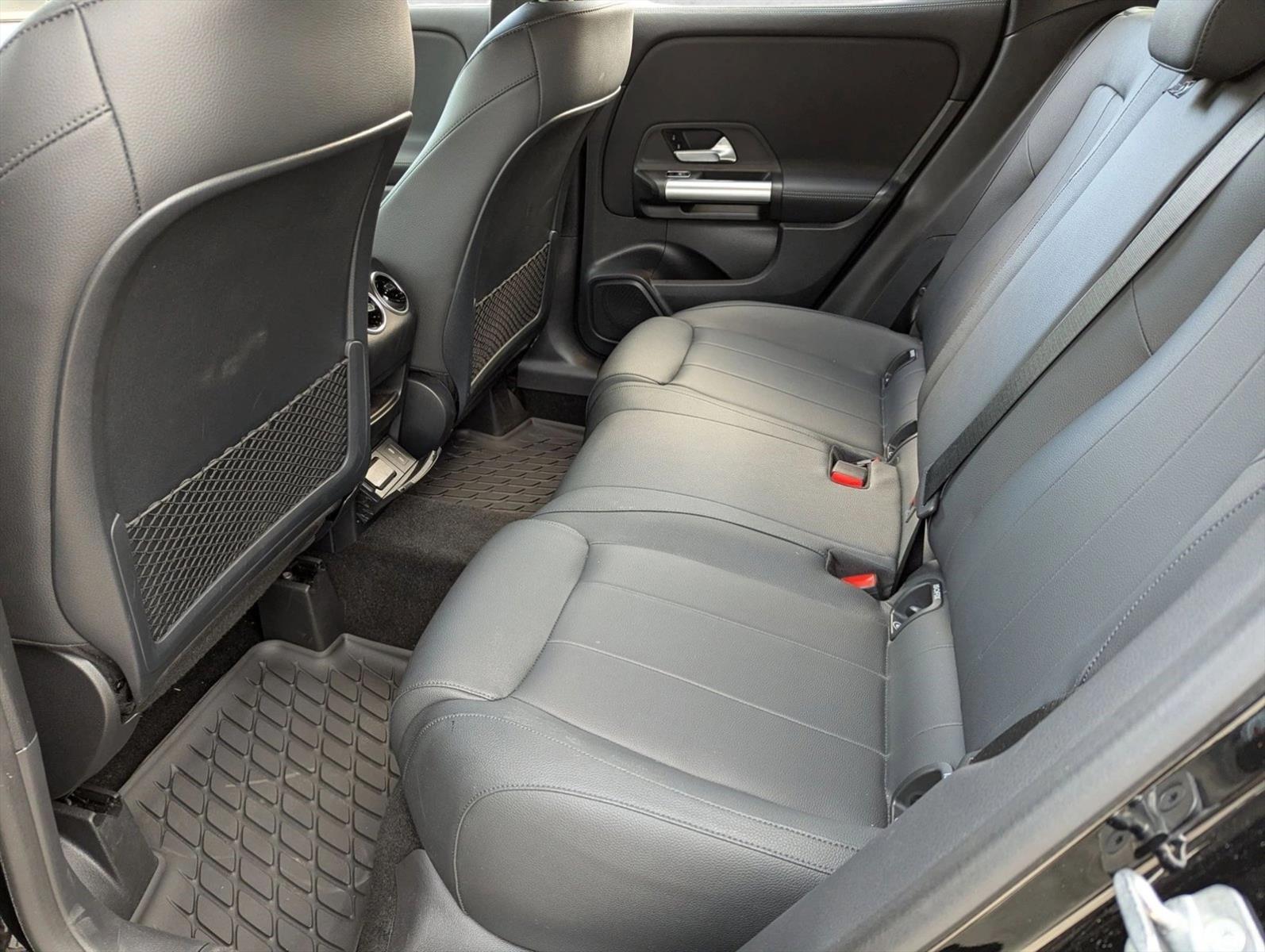 2025 Mercedes-Benz GLA GLA250 - Photo 18