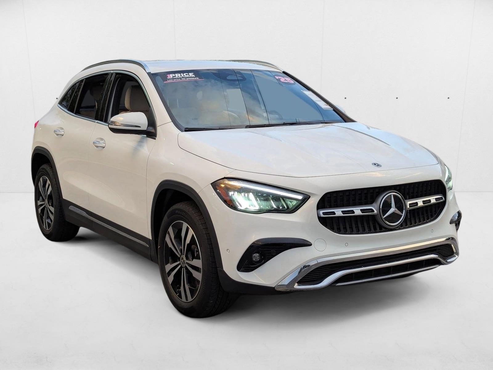 2025 Mercedes Benz GLA 250 photo 2