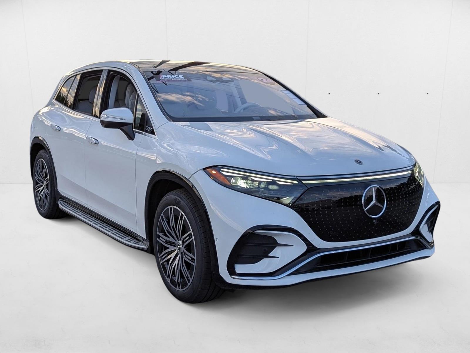 2024 Mercedes Benz EQS SUV 450 photo 3
