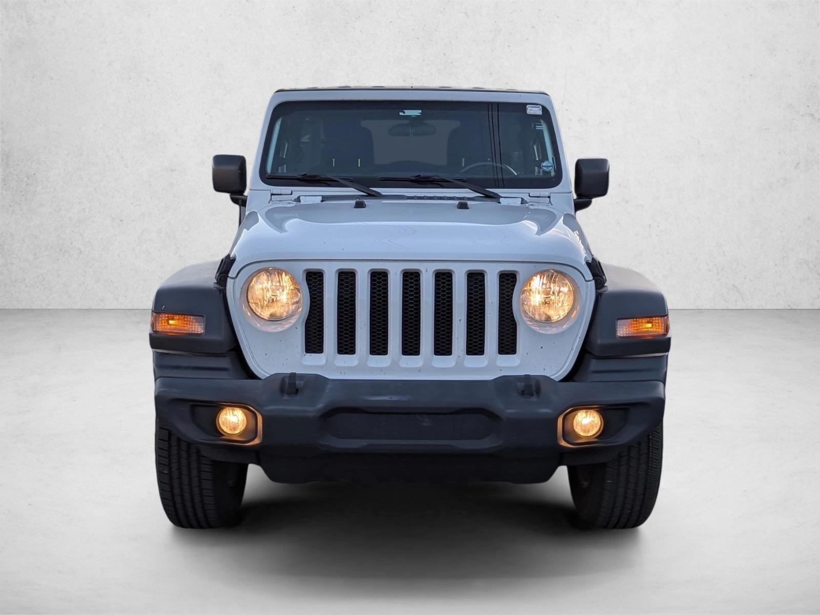2021 Jeep Wrangler Unlimited Sport photo 2