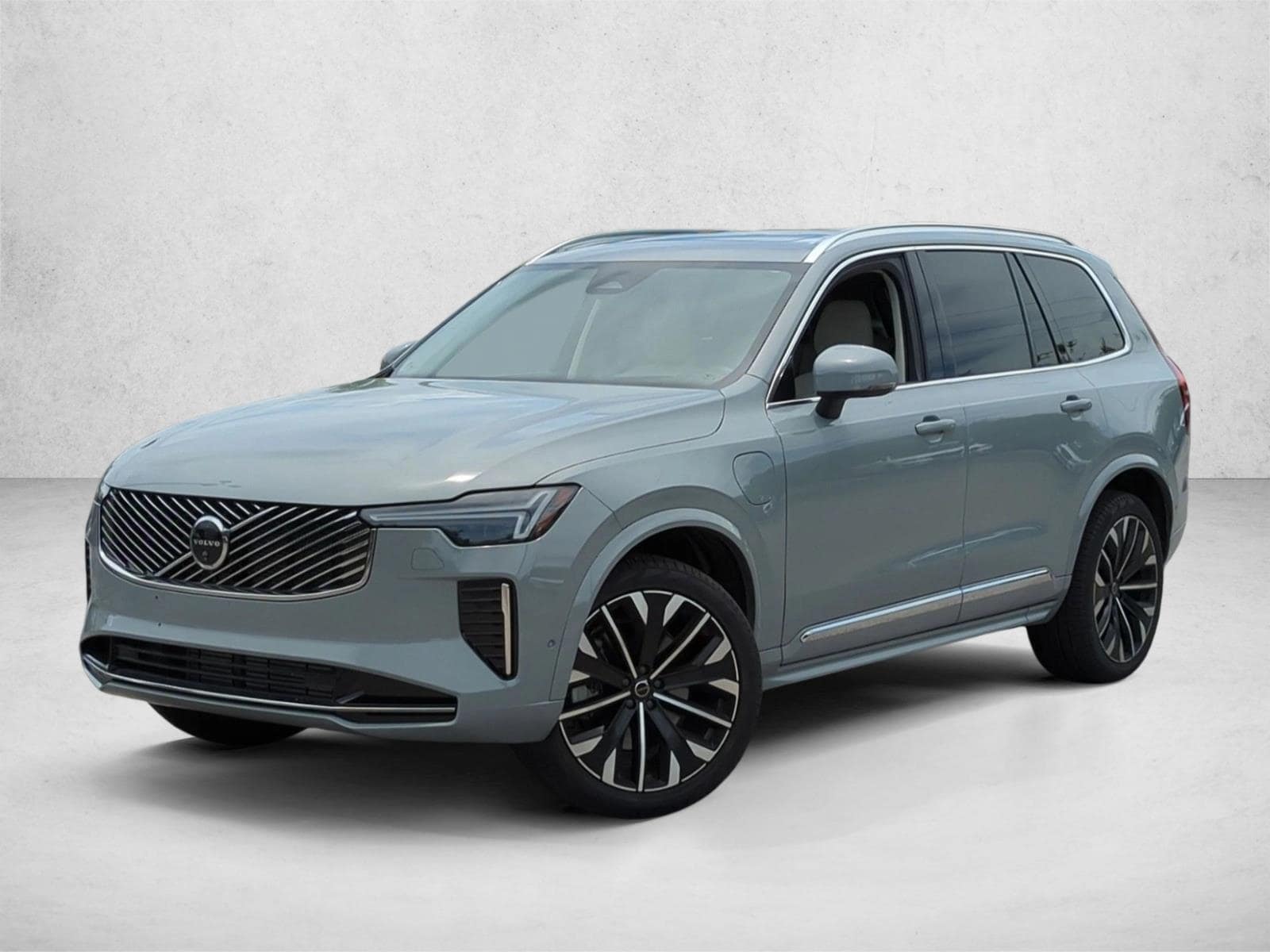 2025 Volvo XC90 T8 Recharge Ultra Bright 4WD's photo