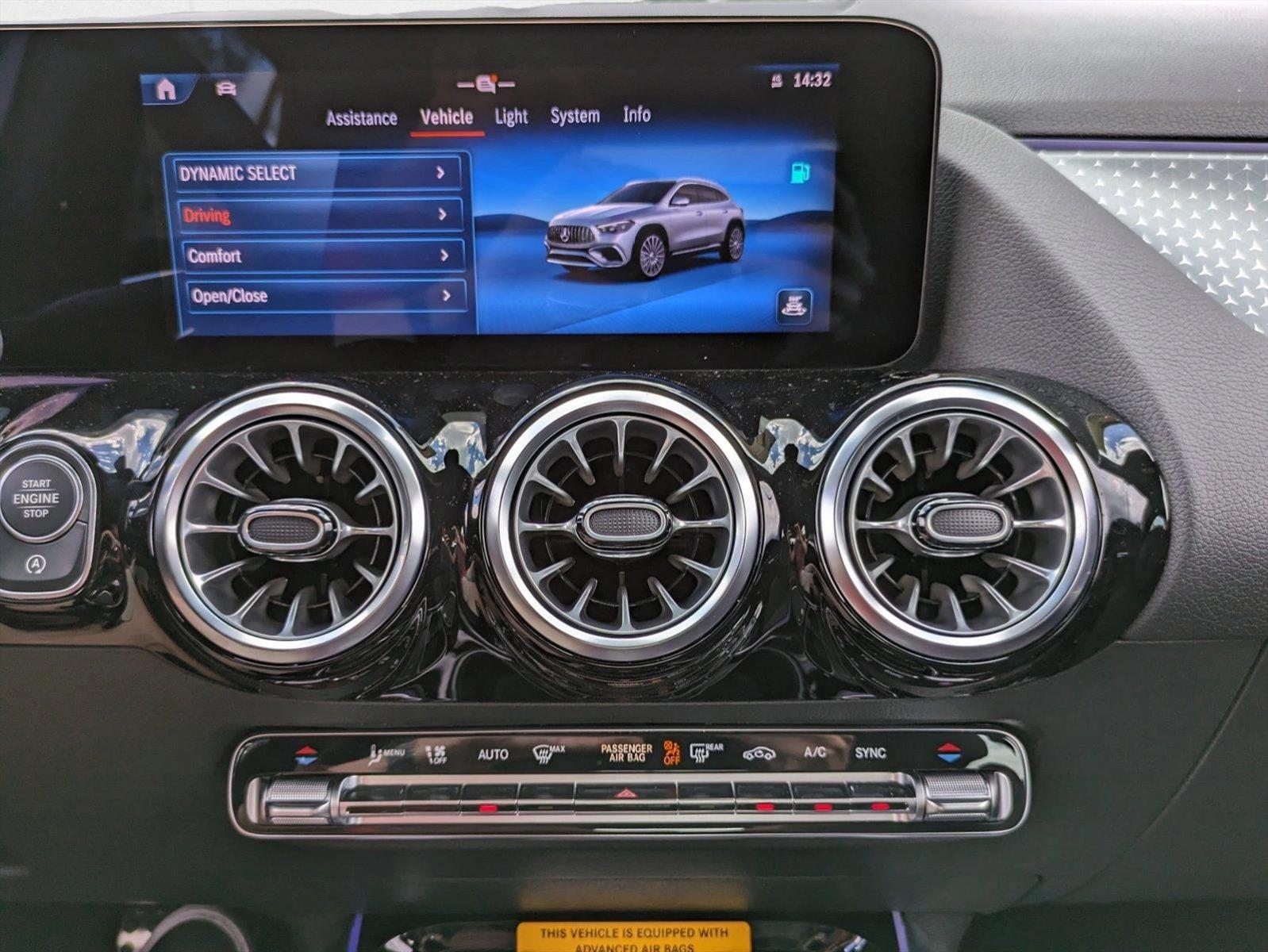 2025 Mercedes-Benz GLA GLA35 AMG - Photo 12