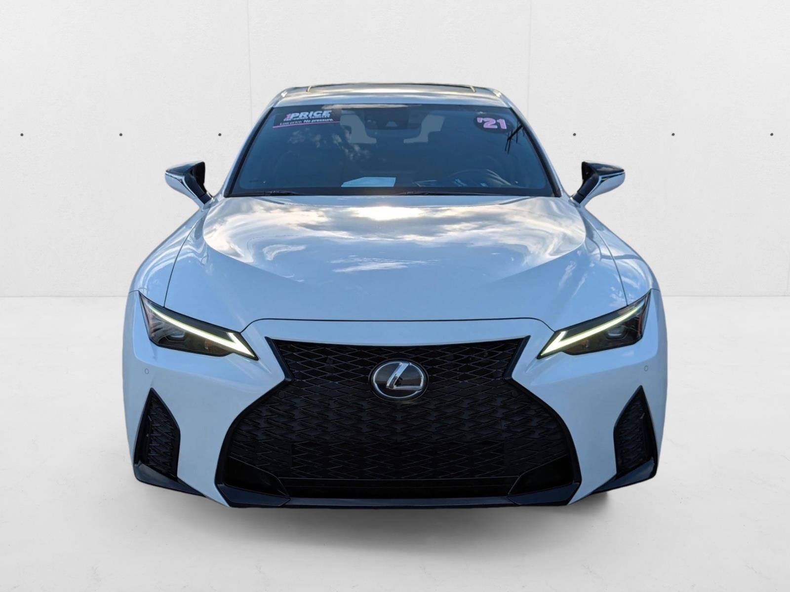 2021 Lexus IS 350 F SPORT photo 2